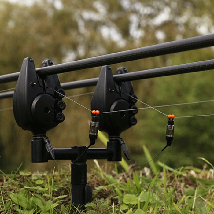 Fox Black Label Titanium Quivers In Action