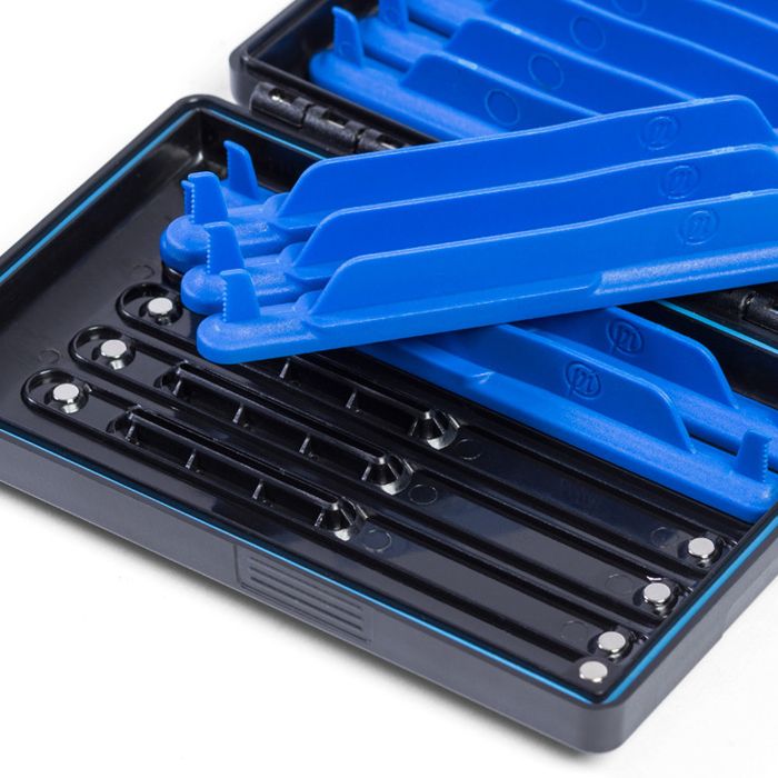 Preston Mag Store System 10cm Hooklength Box Close Up 1