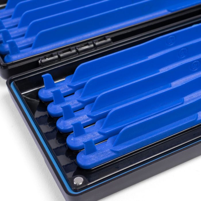 Preston Mag Store System 15cm Hooklength Box Close Up 1