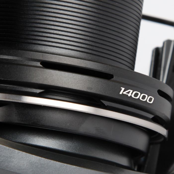 Shimano Ultegra CI4+ XTC Reel Close Up 3