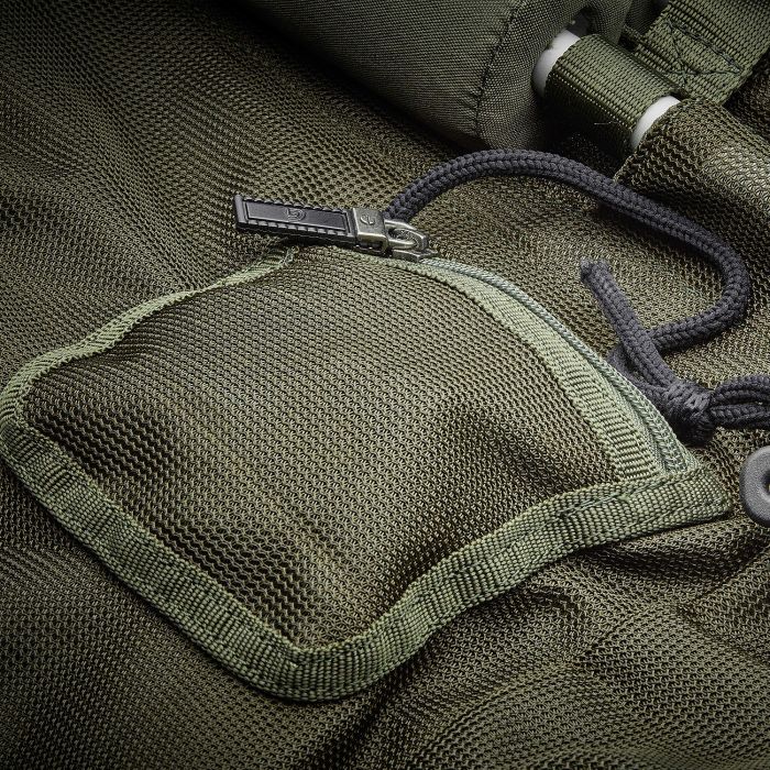 Trakker Sanctuary Retention Sling v2 Close Up 6
