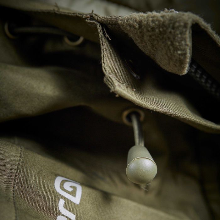 Trakker Summit XP Jacket Close Up 1