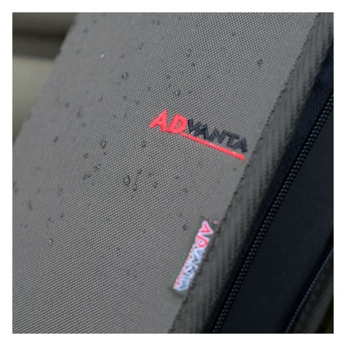 Advanta Endurance Stiff Rig Pouch Close Up