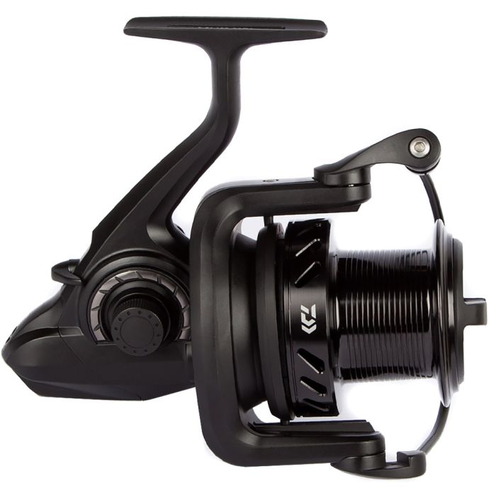 Daiwa Black Widow Reel Right Side