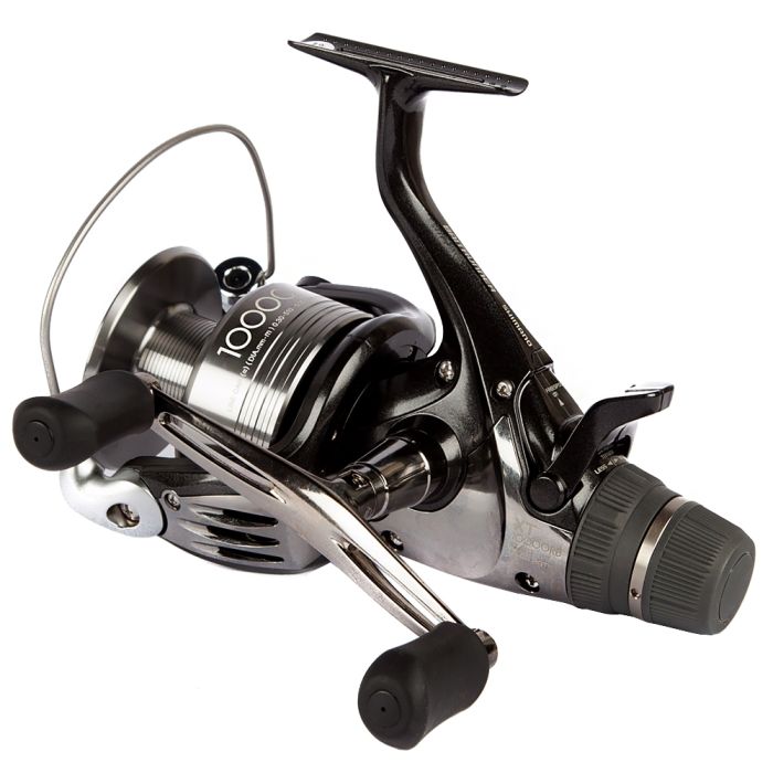 Shimano Baitrunner XT RB Reel Close Up